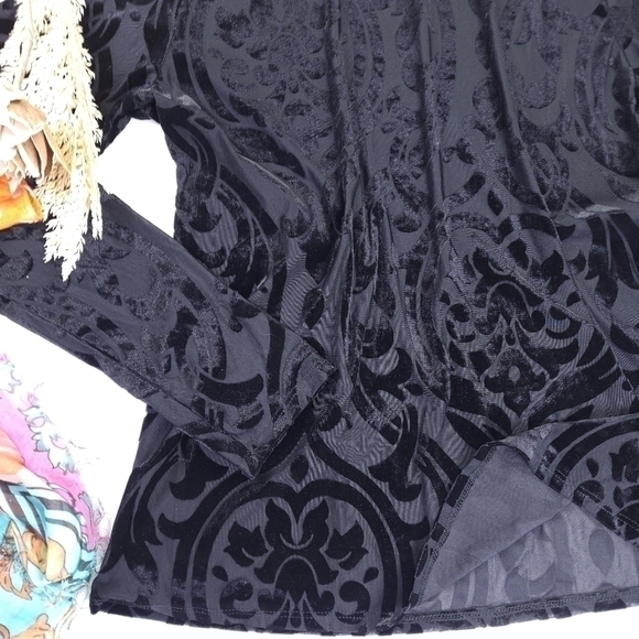 Ginger G Sheer Black With Velour Textured Design Mock Turtle Neck Top Sz L - Picture 5 of 9
